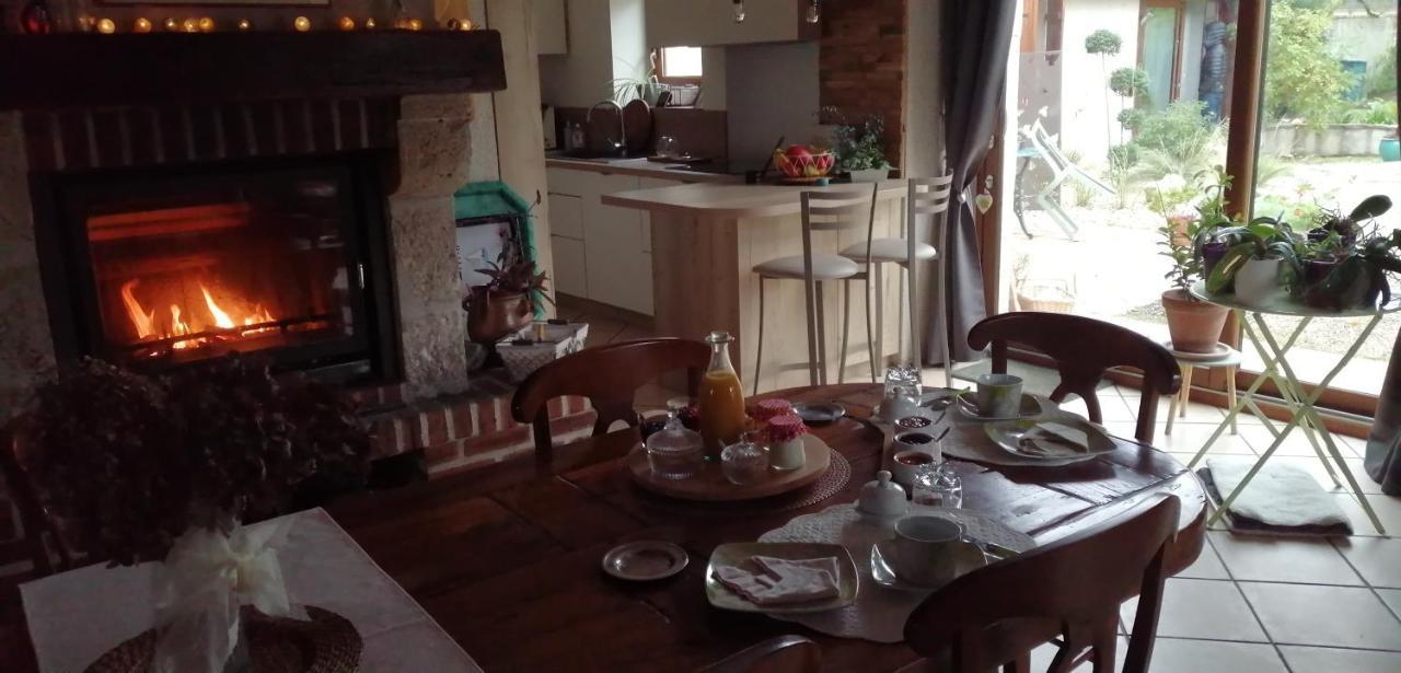 Vineuil  L'Orme Seul, Maison D'Hotes المظهر الخارجي الصورة